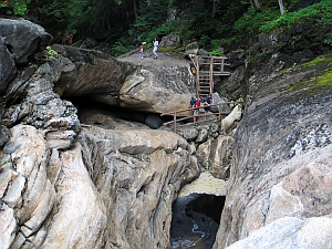 Lost Pool and whirlpool cave system.jpg